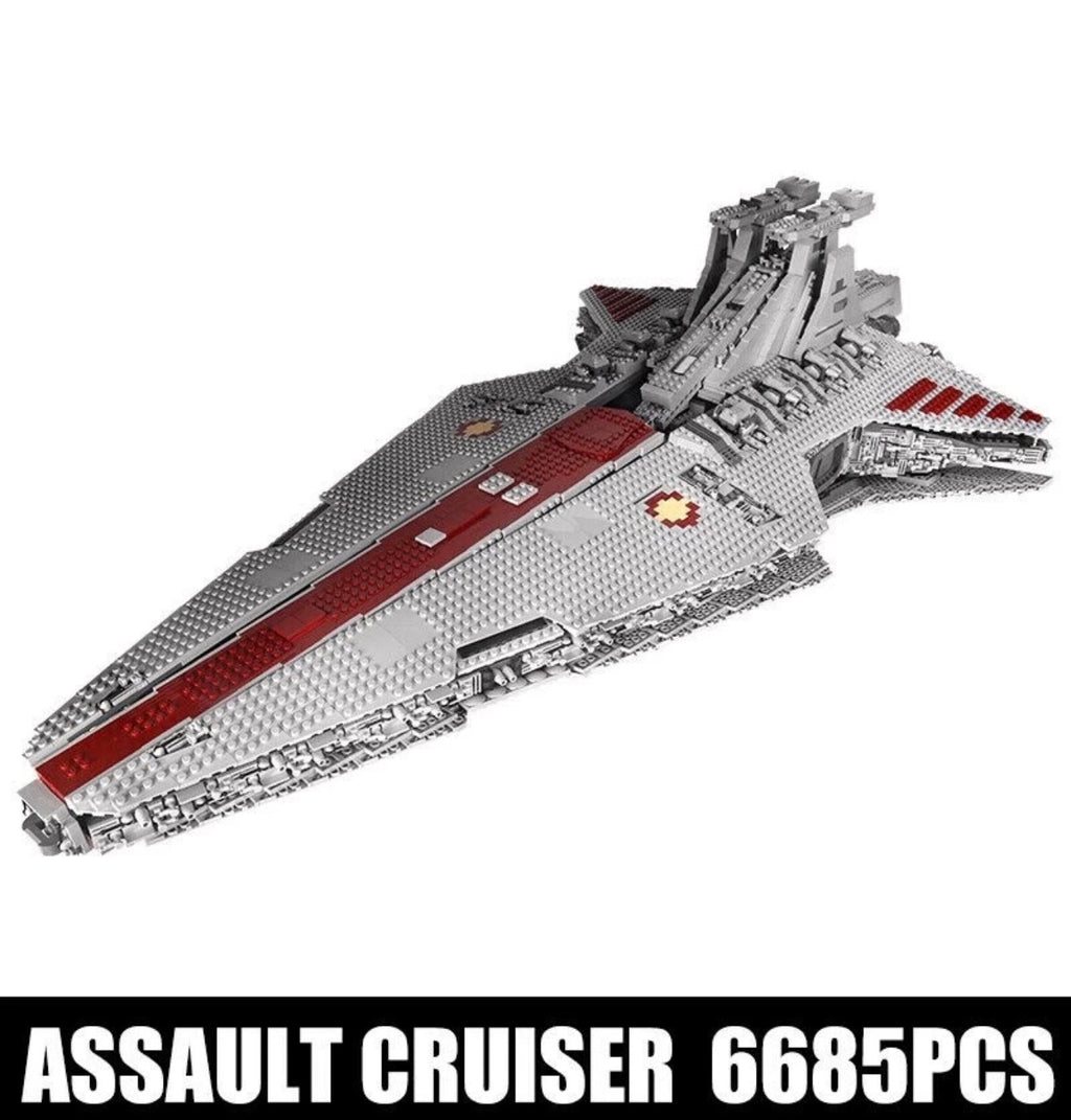 MOULD KING 21005 Venator-Class Republic Attack Cruiser – 6,685 Pieces - RETIRED / LIMITED EDITION